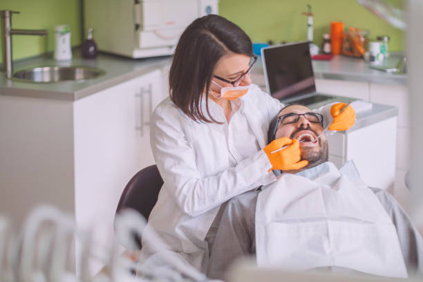 Best Emergency Dental Services for Seniors in La Paloma, TX